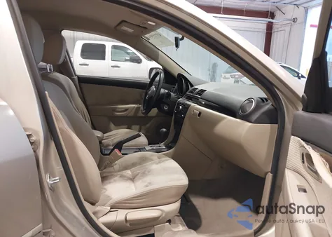 2004 Mazda Mazda3 I z USA, uszkodzony, nr VIN JM1BK12F041185581